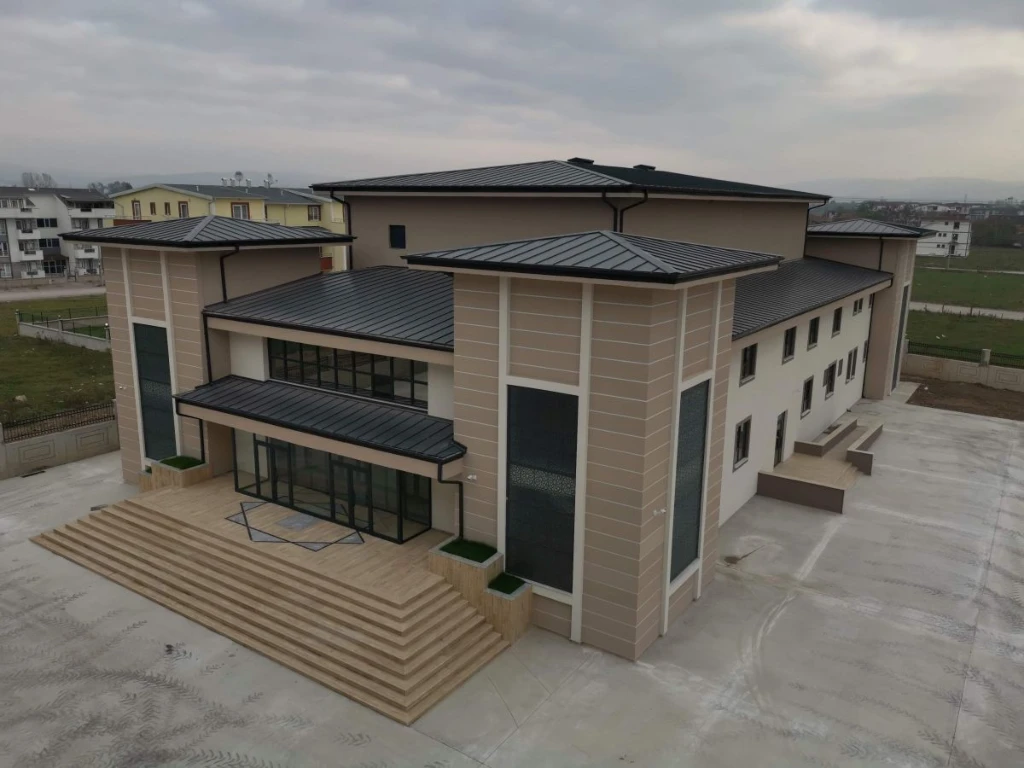 KARTEPE GÜZEL SANATLAR LİSESİ KONFERANS SALONU - Galeri