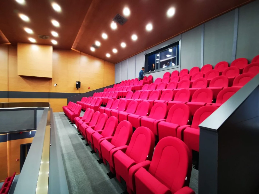 KARTEPE GÜZEL SANATLAR LİSESİ KONFERANS SALONU - Galeri
