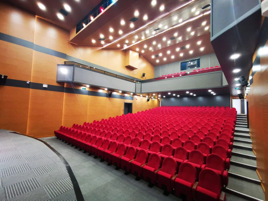 KARTEPE GÜZEL SANATLAR LİSESİ KONFERANS SALONU - Galeri