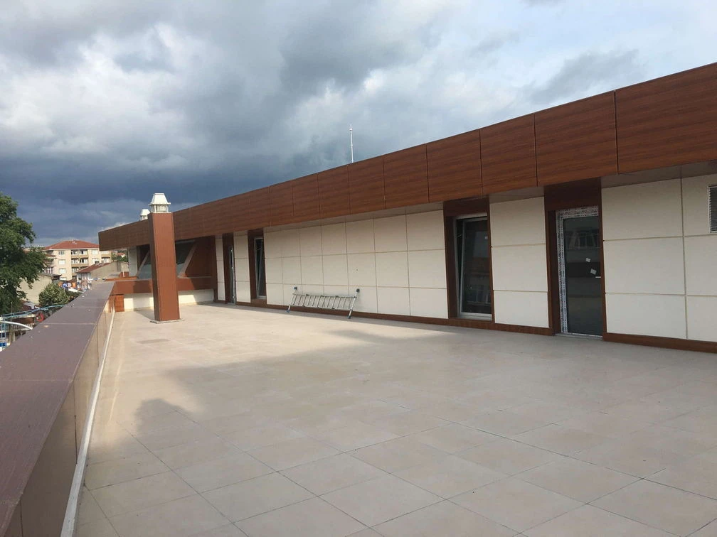 PAZARYERİ TRADE AND CULTURAL CENTER - Galeri