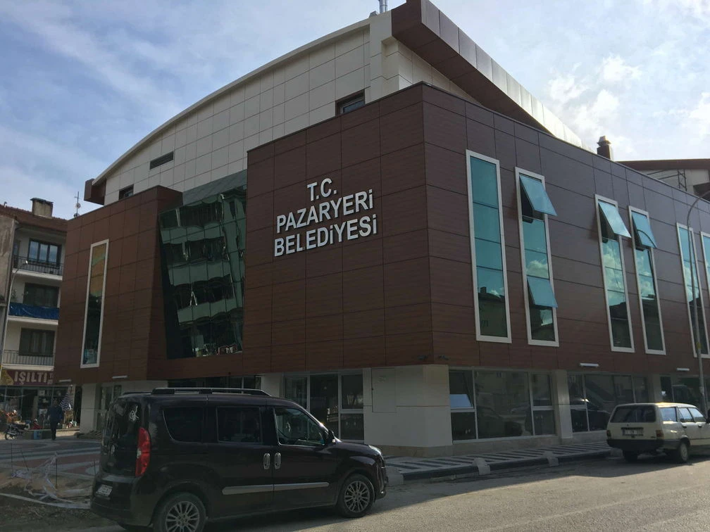 PAZARYERİ TRADE AND CULTURAL CENTER - Galeri
