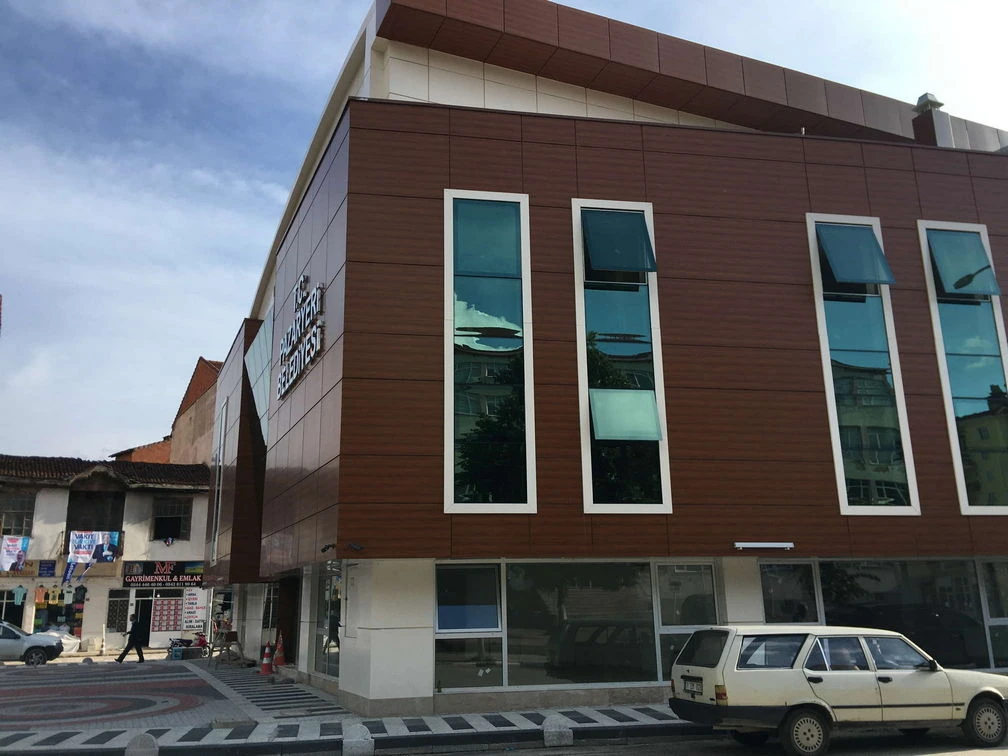 PAZARYERİ TRADE AND CULTURAL CENTER - Galeri