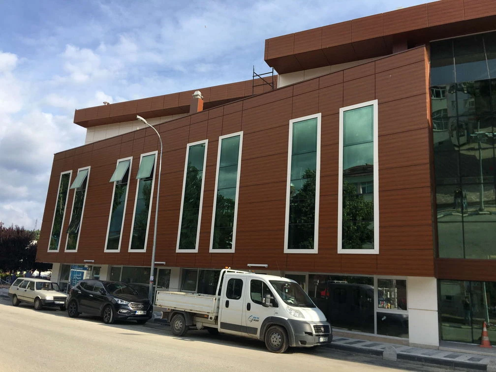 PAZARYERİ TRADE AND CULTURAL CENTER - Galeri