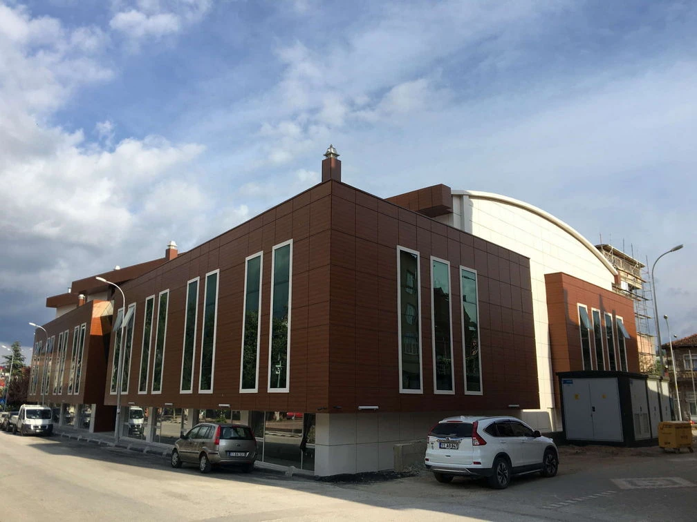 PAZARYERİ TRADE AND CULTURAL CENTER - Galeri
