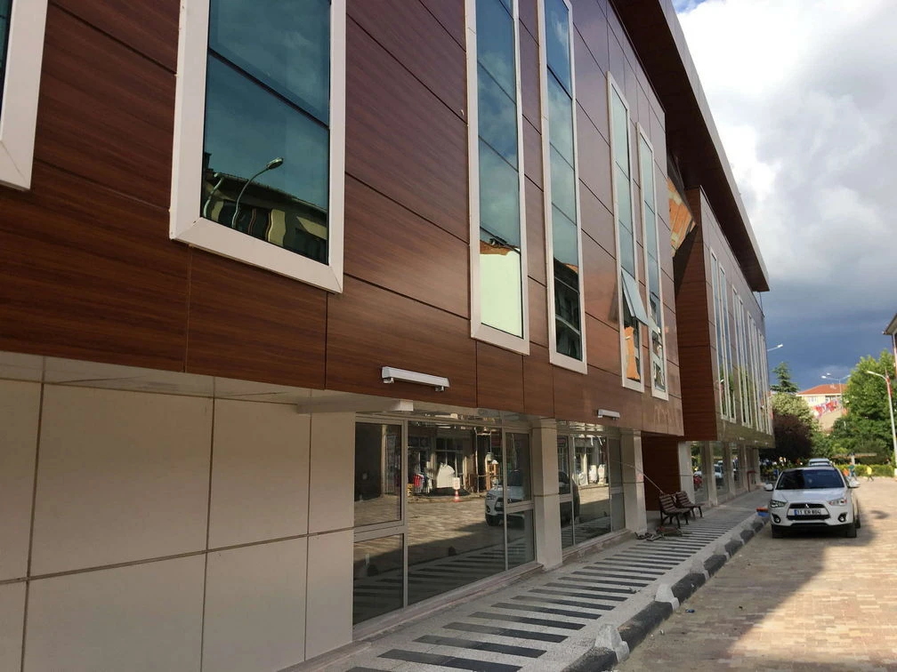 PAZARYERİ TRADE AND CULTURAL CENTER - Galeri