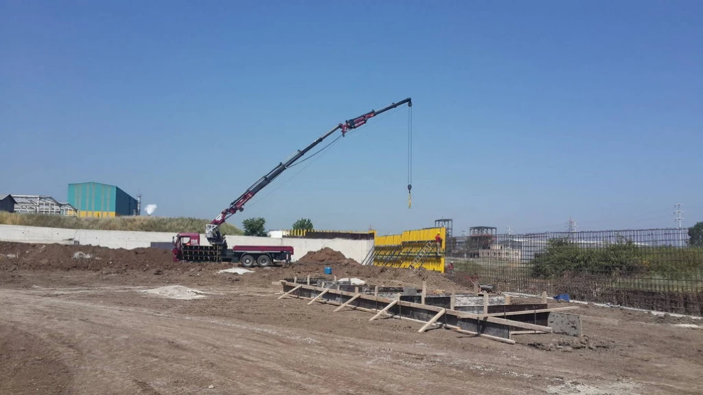 TEZCAN GALVANISING INDUSTRIES  FACTORY-4 RETAINING WALLS CONSTRUCTION - Galeri