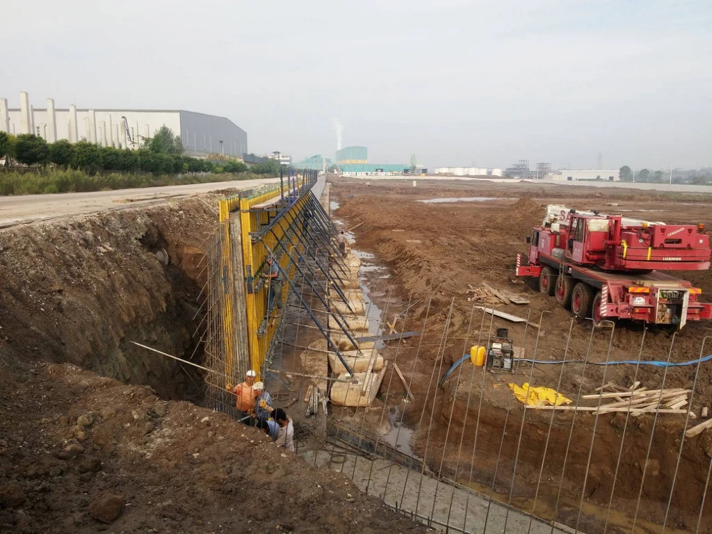 TEZCAN GALVANISING INDUSTRIES  FACTORY-4 RETAINING WALLS CONSTRUCTION - Galeri