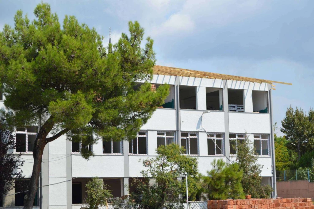 TÜPRAŞ 50.YIL ANADOLU LİSESİ ONARIM İŞLEMLERİ