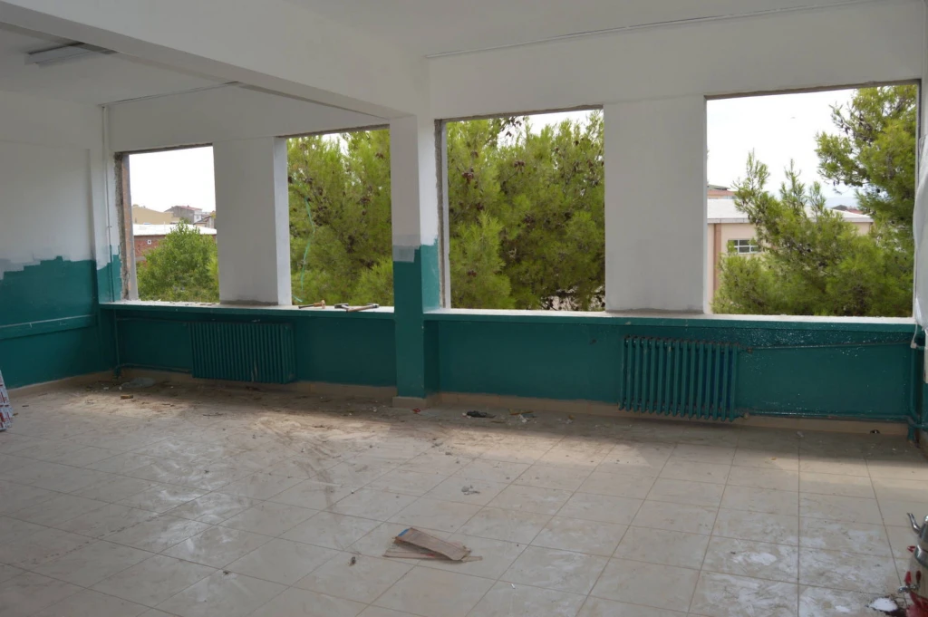 TÜPRAŞ 50th ANNIVERSARY HIGH SCHOOL RENOVATION WORKS - Galeri